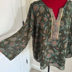 Belle by Kim Gravel olive green boho blouse with embroidery size XL